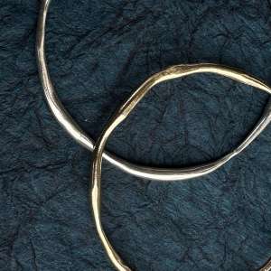Organic Form Bangle